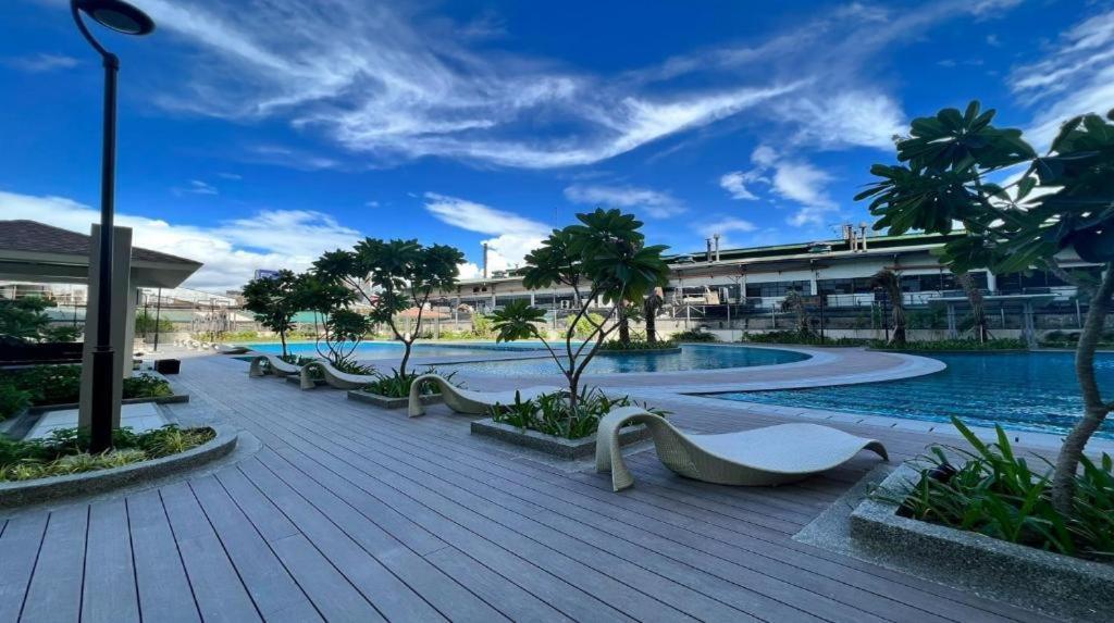 1Br Prisma Residences Dmci Stylish Condo Pasig City Exterior foto