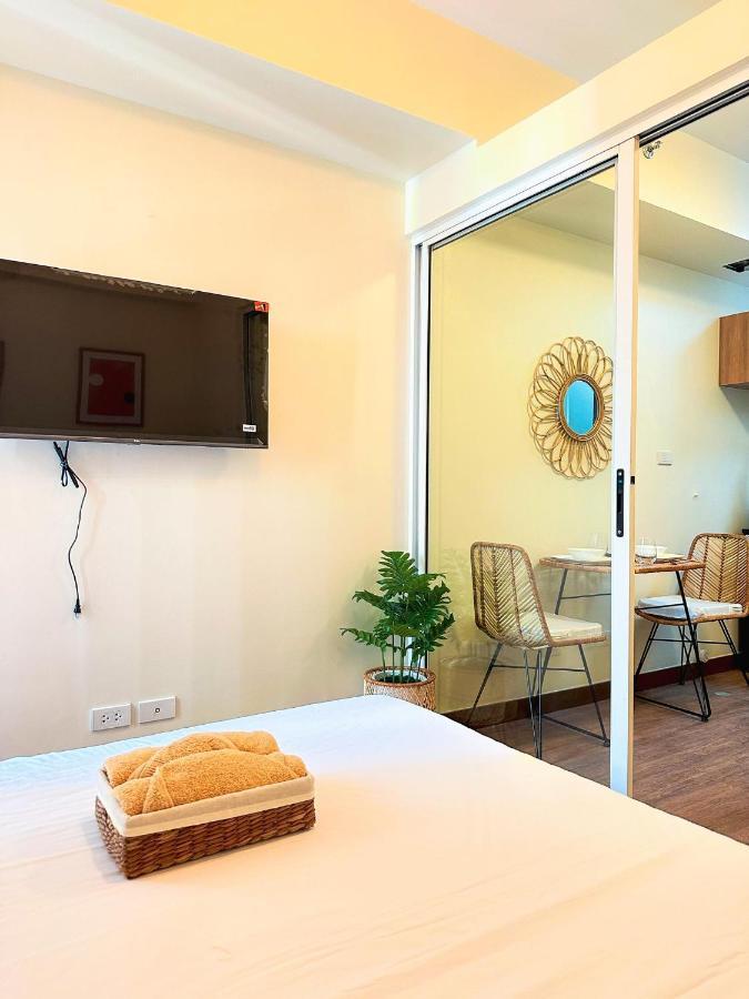 1Br Prisma Residences Dmci Stylish Condo Pasig City Exterior foto